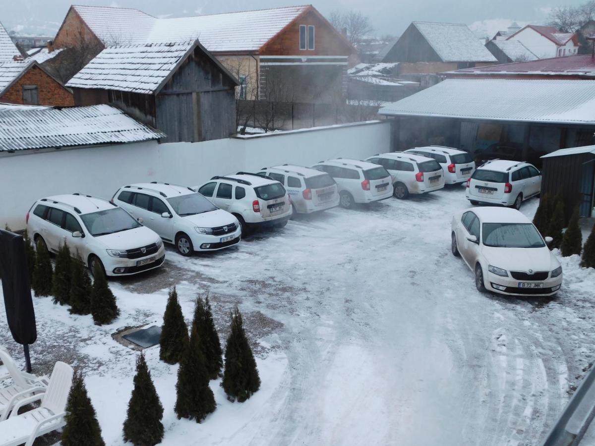 Mountain Vista Suites Зернешті Екстер'єр фото